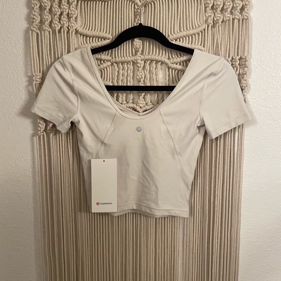 lululemon align tee - Picture 2 of 2